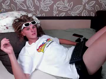 webcam man skate_mate image #5040021