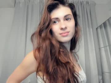 webcam girl love_storiesa image #5379071