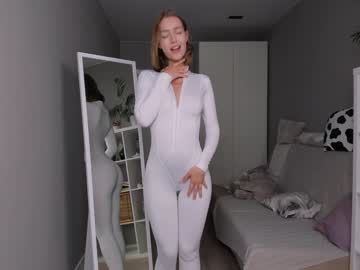 webcam girl christine_bae image #4889949