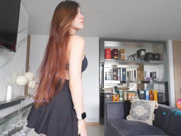 webcam girl emma_lu1 image #2343028