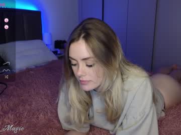 webcam girl sky_magic image #6501968