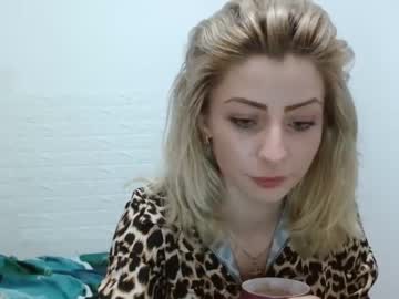webcam couple beny_and_ariana image #1495110