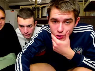 webcam couple family_intrigue image #574025