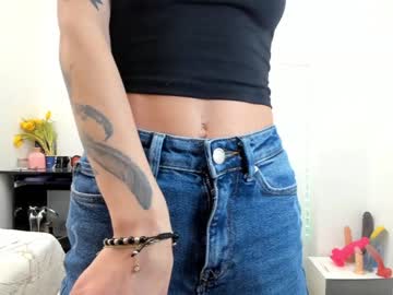 webcam girl hotfallingdevil image #3933130