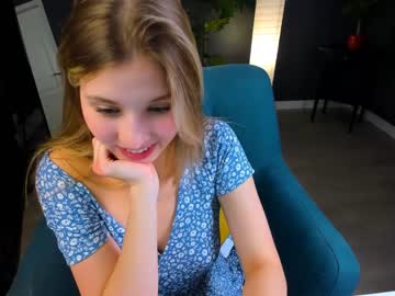 webcam girl milablush image #4355512