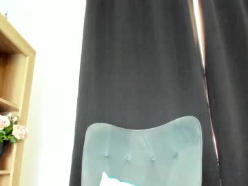webcam girl 9harlotte99 image #3960316