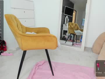 webcam girl dariaa_doll image #5152215