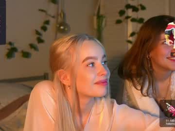 webcam couple mother__of__dragons image #6075290