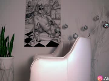webcam girl alicia_uwu image #3271920