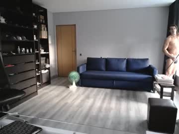 webcam man latino23bom image #5443779