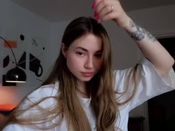 webcam girl strawberryjamx image #5084208