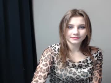 webcam girl relax_nina image #890722