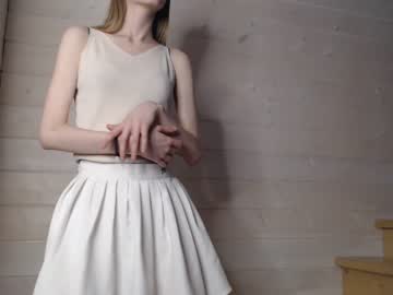 webcam girl princess__aurora image #3674851