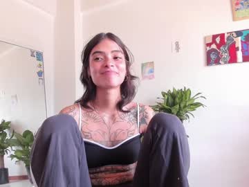 webcam girl alone_together_ image #1043919