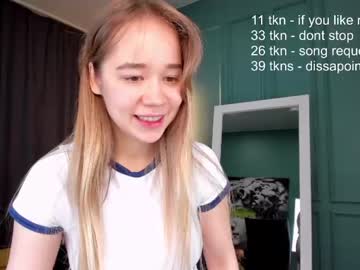 webcam girl kristycoy image #3849773