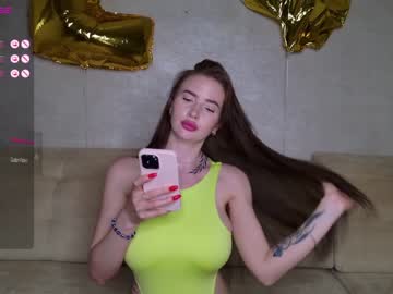 webcam girl fallen_angel_18 image #6765680