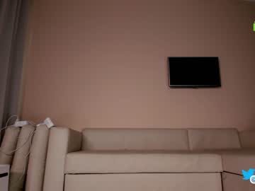 webcam girl hollyextra image #4239942
