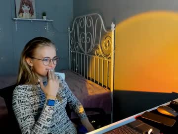webcam girl linellali image #2455830