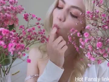 webcam girl elizabethmad image #5510306