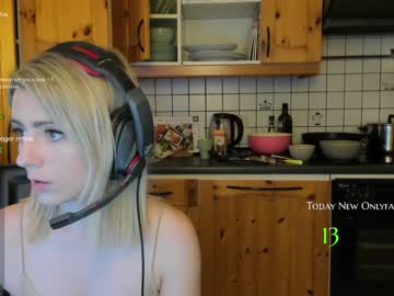 webcam girl kimilee22 image #1805103