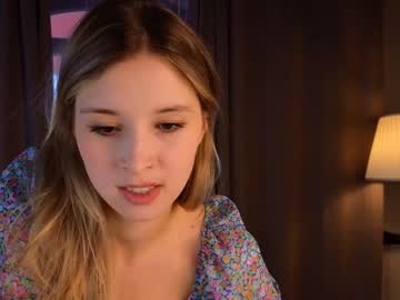 webcam girl milablush image #3989782