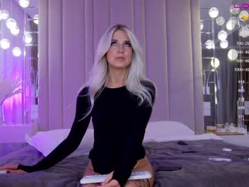 webcam girl krissone image #2495437