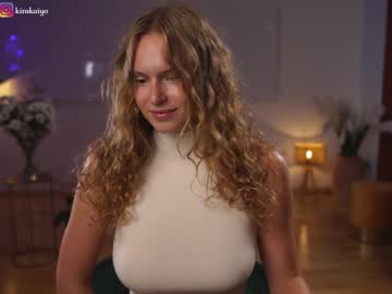 webcam girl chillwithkira image #4663512