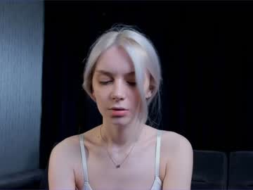 webcam girl cassie130505 image #6701123