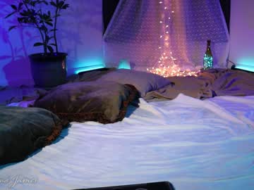 webcam couple mistysnow_xo image #1692142