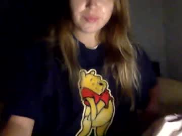 webcam girl winterbunny69 image #6877129