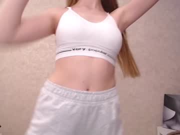 webcam girl emilia_karter image #1172671