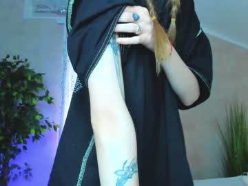 webcam girl lit1le_kitty_ image #1177216