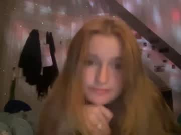 webcam girl frecklytaylor image #2502152