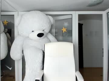 webcam girl ingridblondy94 image #1865270