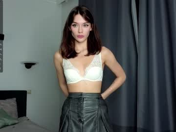 webcam girl predatory_eyes image #6407613