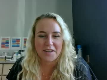 webcam girl blonde4lyfe image #5300933