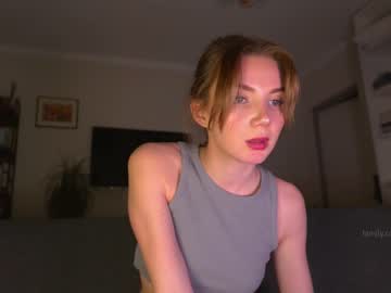 webcam girl love_machine_ image #4133377