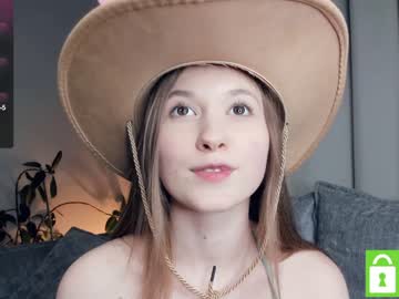 webcam girl kati_more image #6906117
