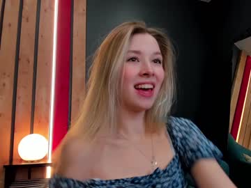 webcam girl milablush image #6140182