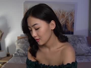 webcam girl refined_style image #6631170