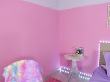 webcam girl little_effy18 image #2100716