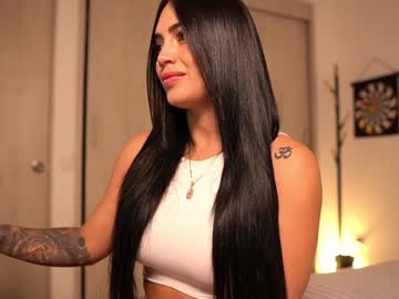 webcam girl ashlyeroberts01 image #3933533