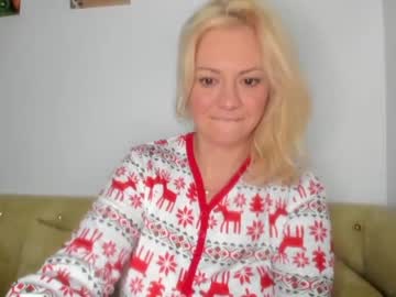 webcam girl kiradivine image #3161532