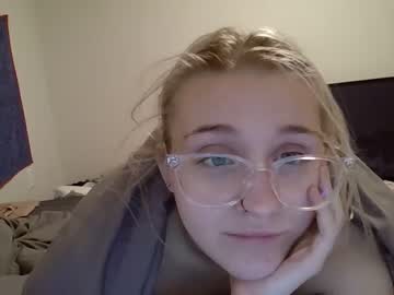 webcam girl shortnsweetie image #5857545