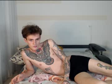webcam couple bee_sting image #770568