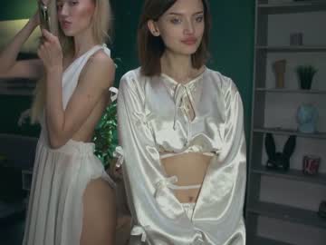 webcam girl lolly_bella_ image #2205246