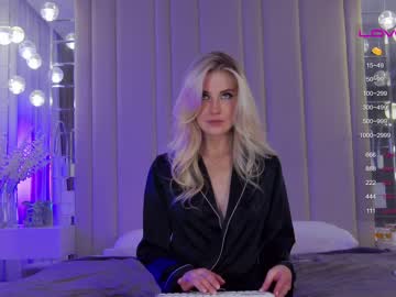 webcam girl krissone image #4271882
