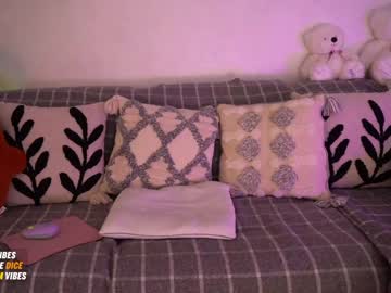 webcam girl sweety_rinushka_ image #5666614