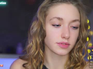 webcam girl _taylor_swift image #3635430