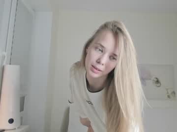 webcam girl infinite_reality image #5495162